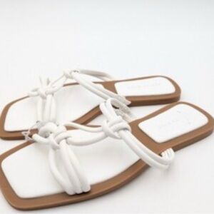 Elegant White Knotted Sandals
